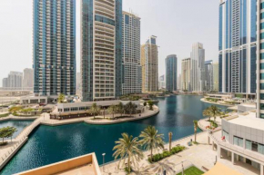Spacious 2 BHK with Lake views in JLT, Dubai